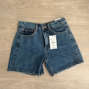 Zara regular Bermuda dark wash Jean shorts, brand new with tags, never worn
